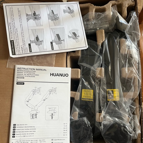 Dual Monitor Arm - Picture 2 of 3